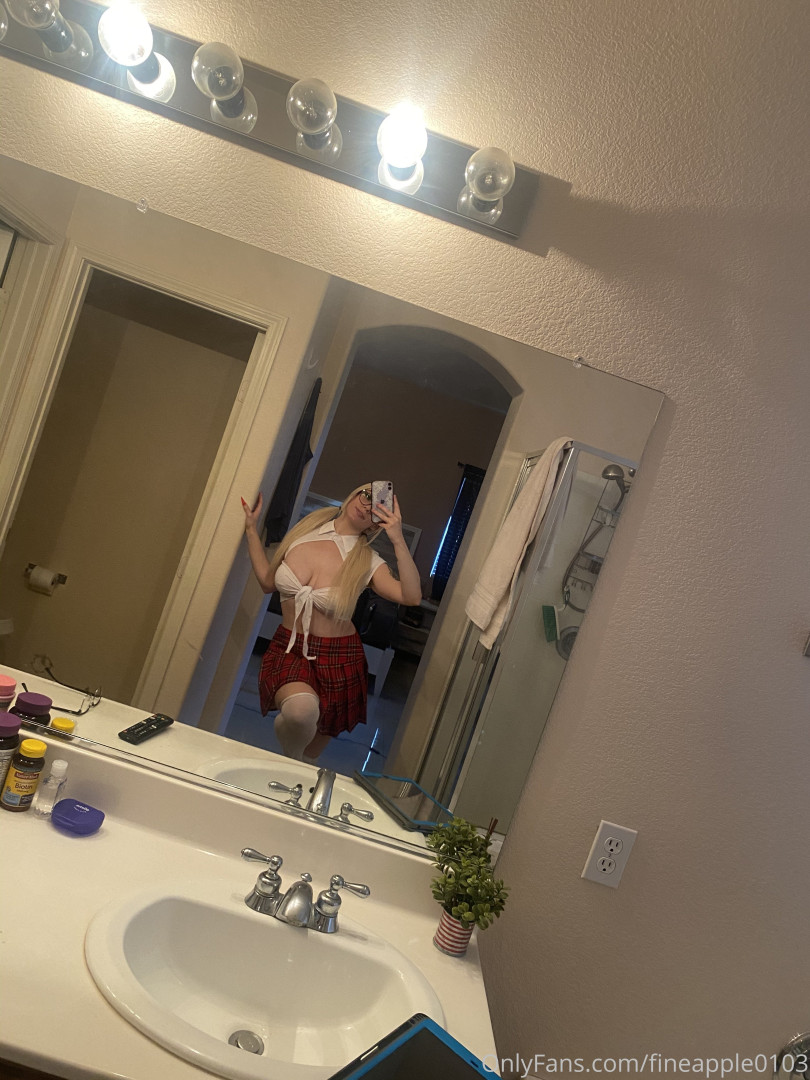 Photo by pawgemily1 published on October 14,2023 07:41:02 - BestThots