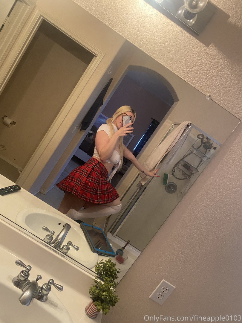 Photo by pawgemily1 published on October 14,2023 08:58:09 - BestThots