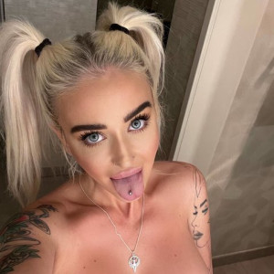 ashleywolfx #8599362