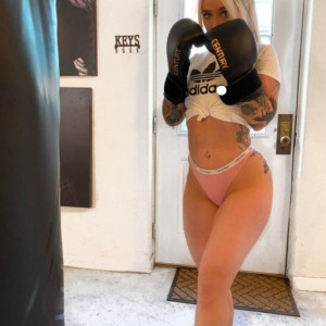 ashleywolfx #8599379