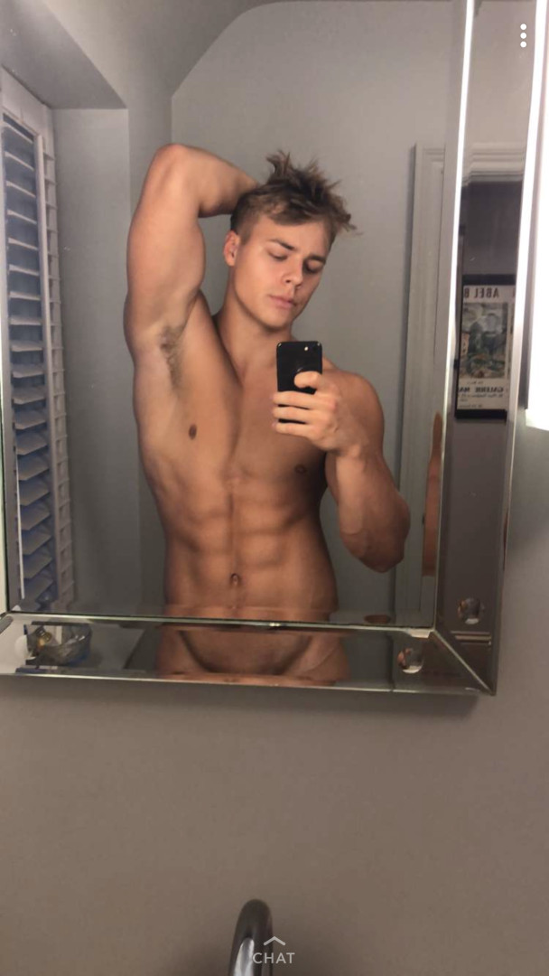 Photo by peachyyboy published on June 15,2023 07:23:16 - BestThots
