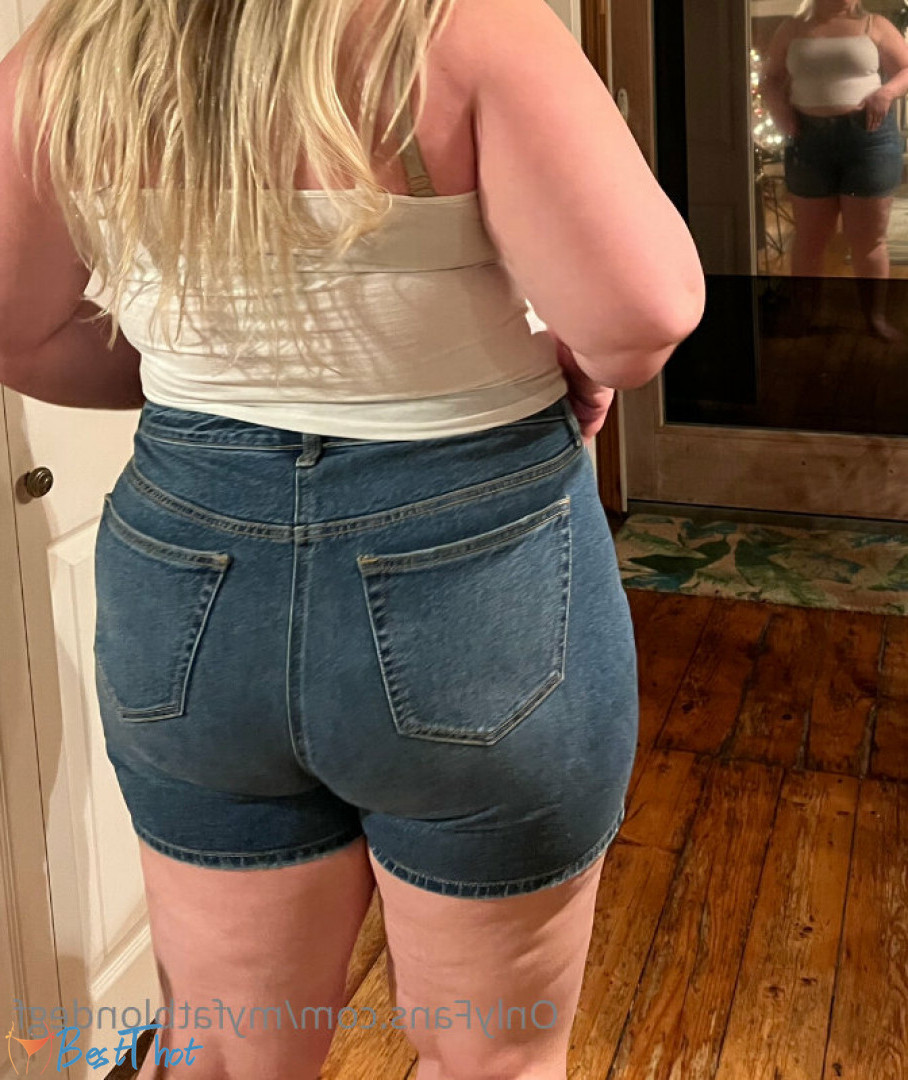 Photo by myfatblondegf published on December 18,2024 05:07:35 - BestThots