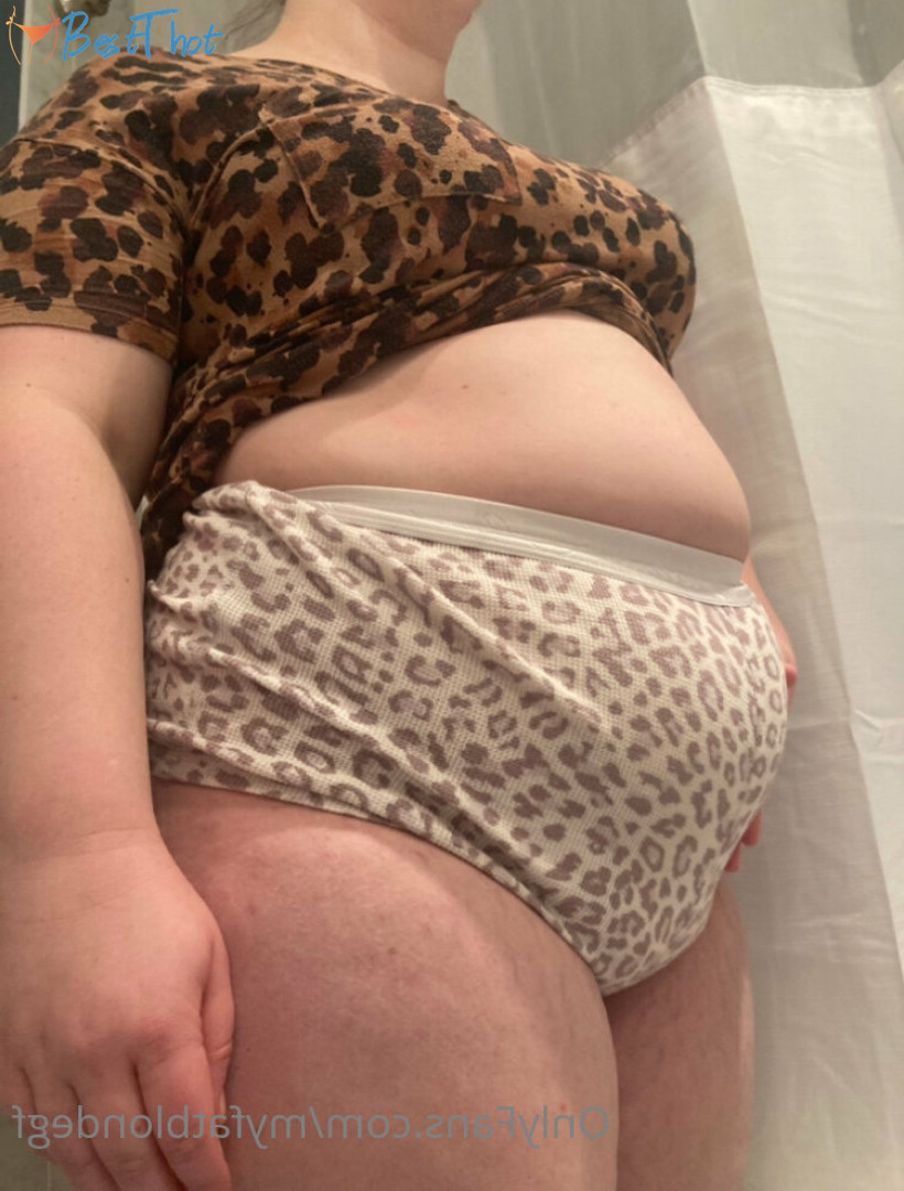 Photo by myfatblondegf published on December 18,2024 05:07:50 - BestThots