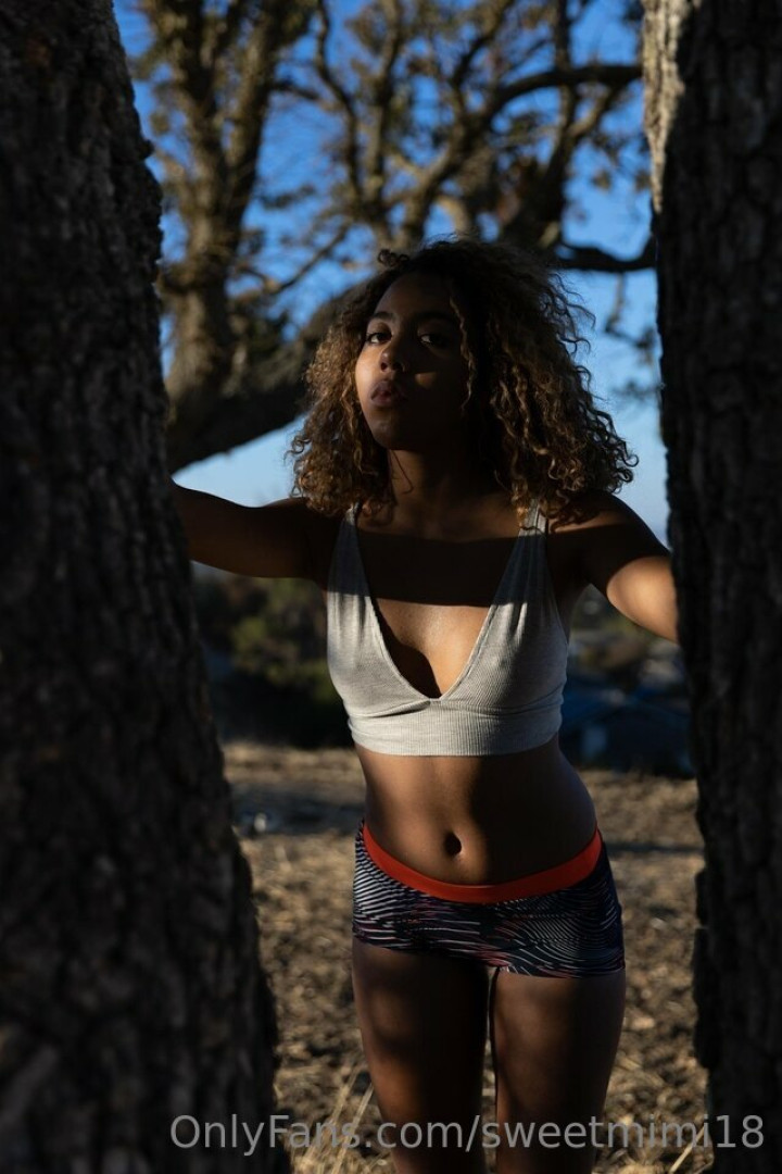 Photo by sweetmimi18 published on May 17,2023 10:04:06 - BestThots