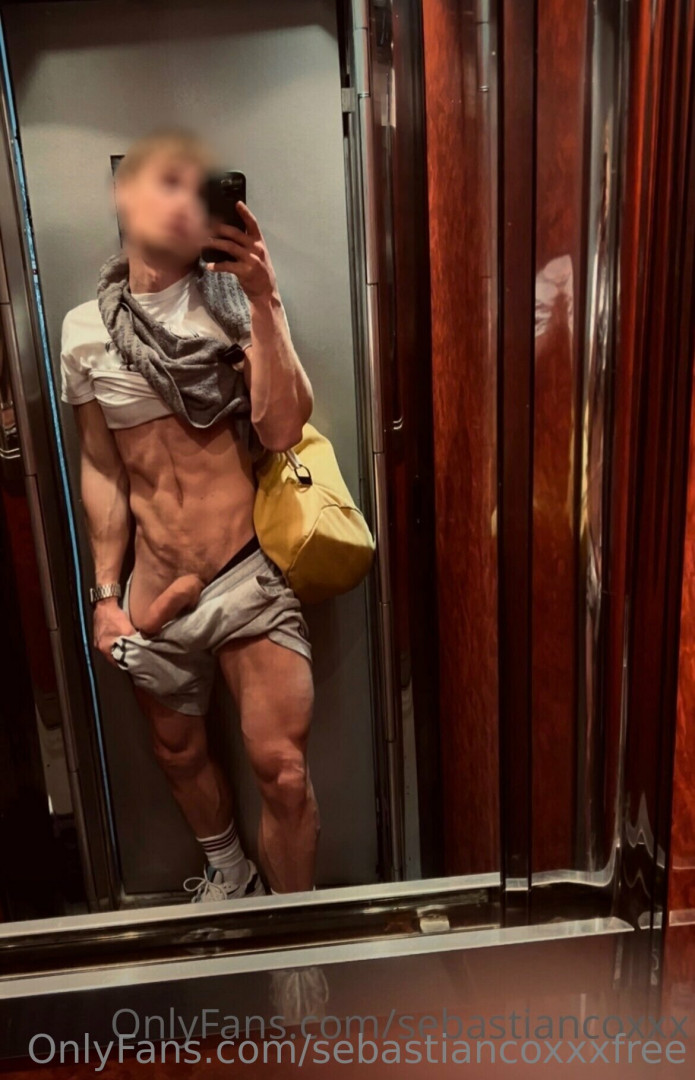Photo by sebastiancoxxxfree published on July 28,2023 08:37:55 - BestThots
