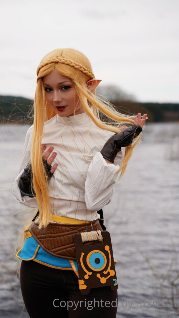 Photo by pixiecat published on October 16,2023 21:20:14 - BestThots