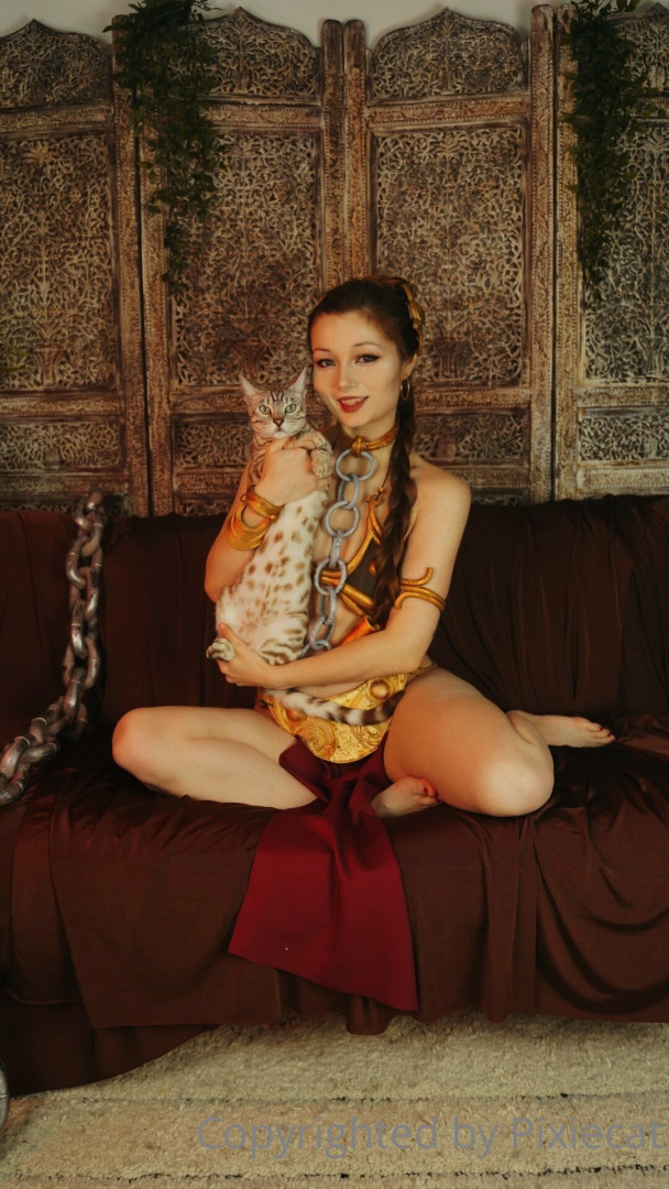 Photo by pixiecat published on October 16,2023 21:52:16 - BestThots