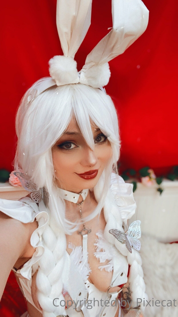 Photo by pixiecat published on October 16,2023 21:56:20 - BestThots