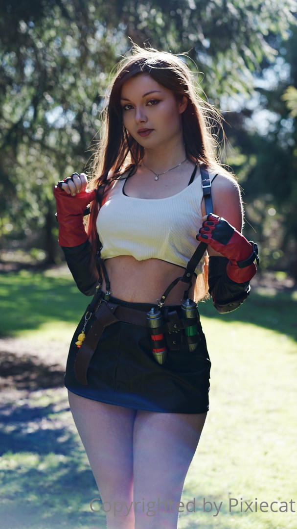 Photo by pixiecat published on October 16,2023 22:19:27 - BestThots