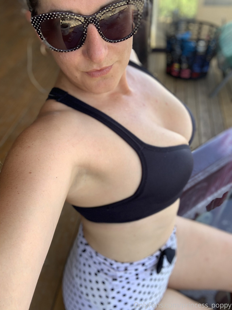 Photo by princess_poppy published on October 13,2023 02:00:16 - BestThots