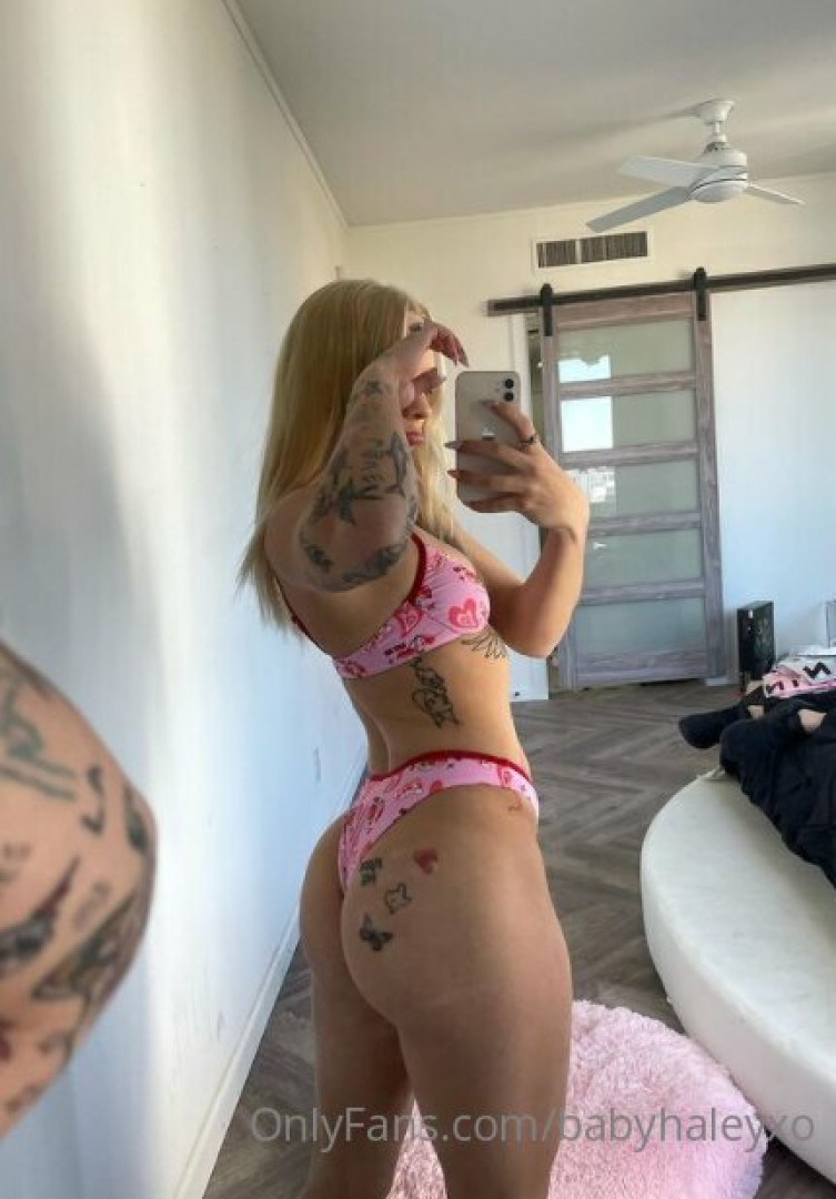 Photo by babyhaleyxo published on July 20,2023 04:09:00 - BestThots
