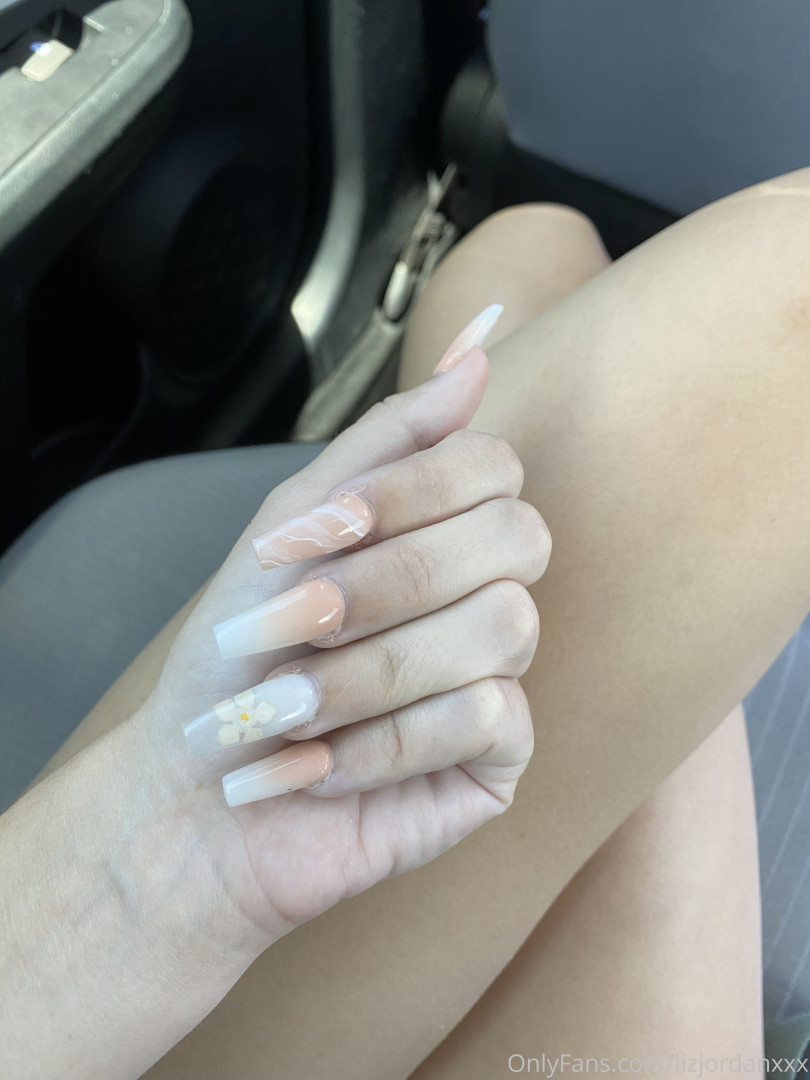 Photo by lizjordanxxx published on August 7,2023 07:01:58 - BestThots
