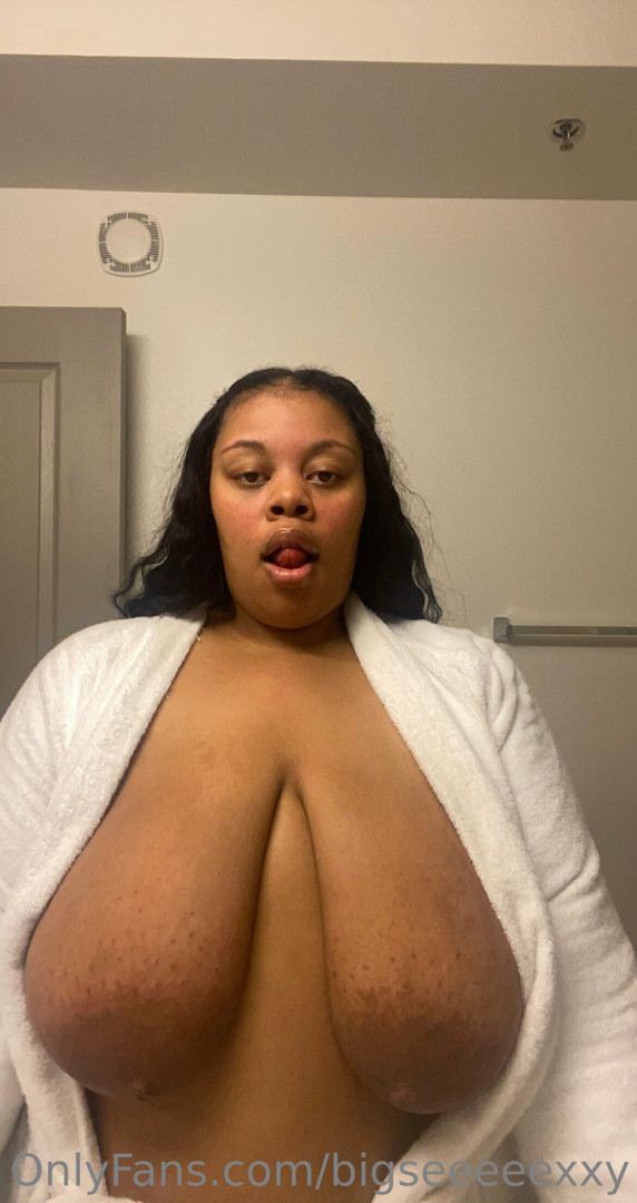 Photo by bigseeeeexxy published on July 19,2023 02:20:44 - BestThots