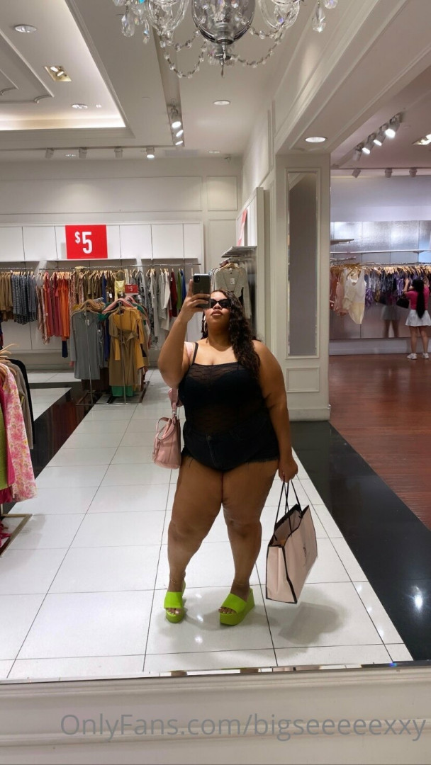 Photo by bigseeeeexxy published on July 19,2023 02:28:40 - BestThots