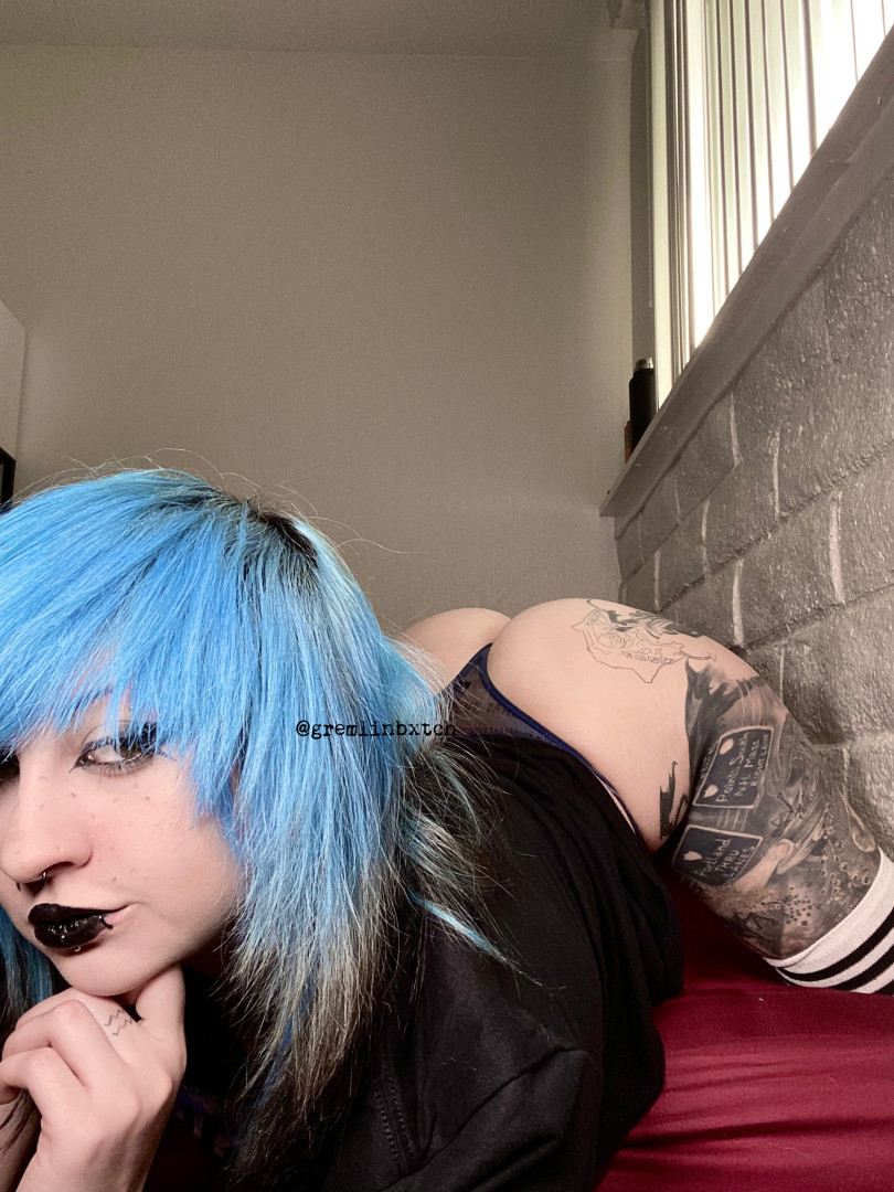 Photo by gremlinbxtch published on August 2,2023 11:04:49 - BestThots
