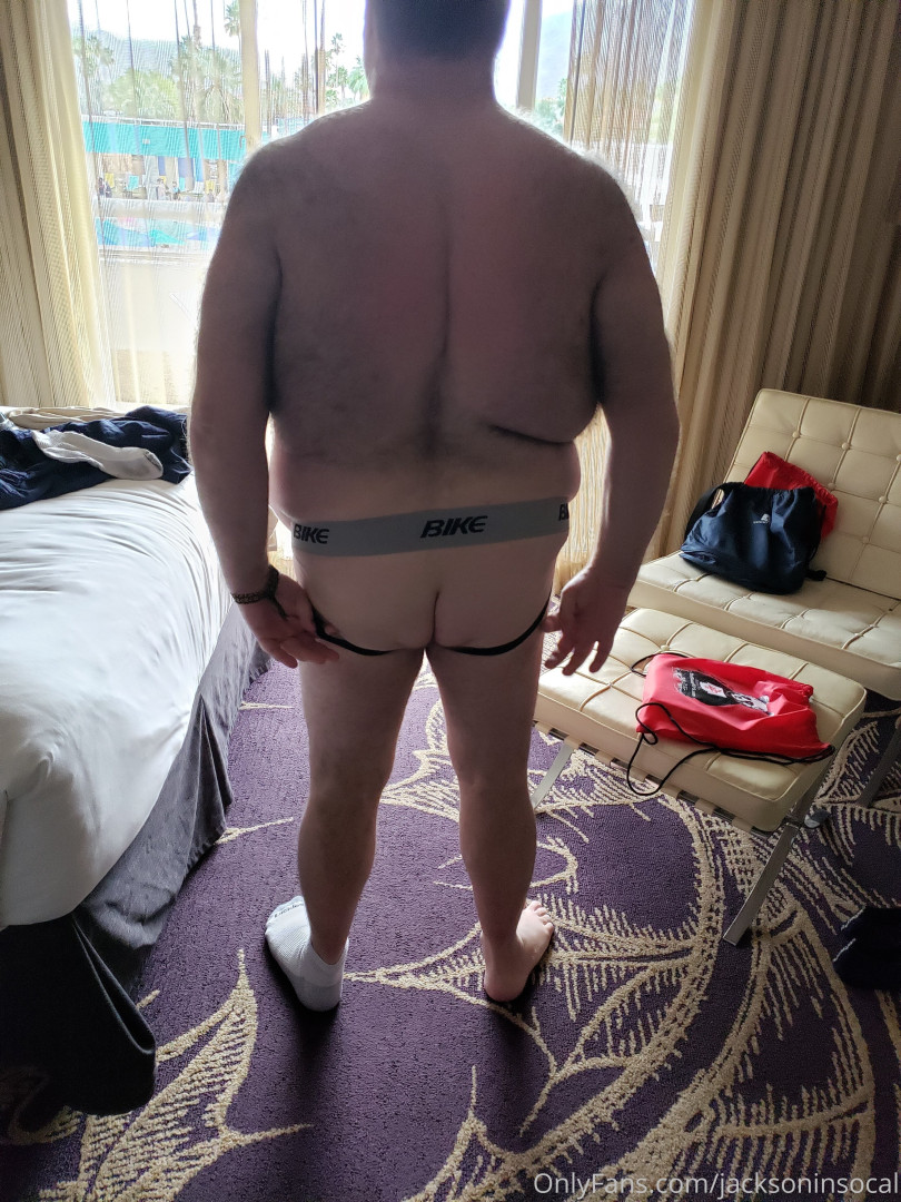 Photo by jacksoninsocal published on October 16,2023 14:35:23 - BestThots