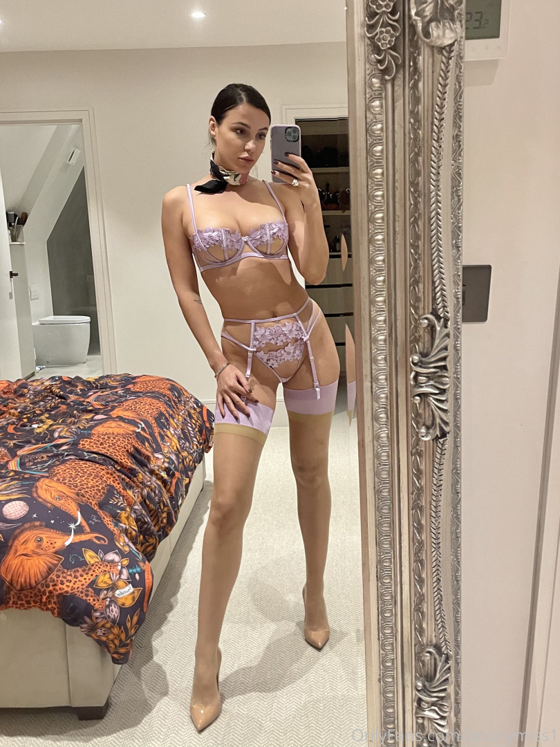Photo by anonymiss1 published on November 24,2023 03:42:12 - BestThots