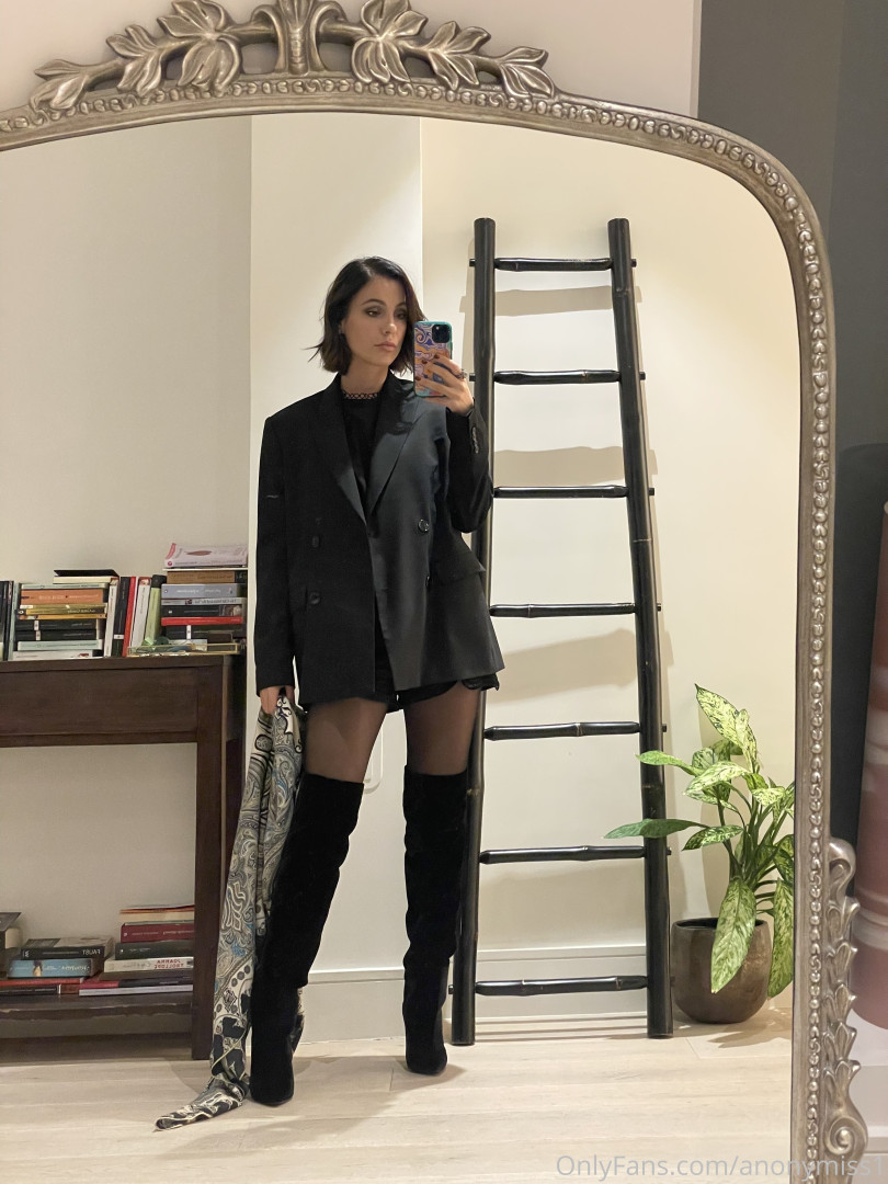 Photo by anonymiss1 published on November 24,2023 03:42:18 - BestThots