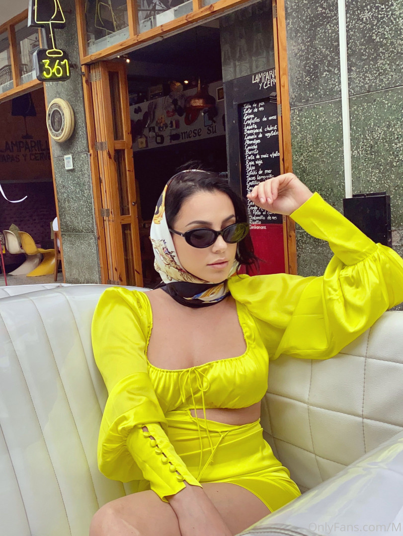 Photo by anonymiss1 published on November 24,2023 03:43:02 - BestThots
