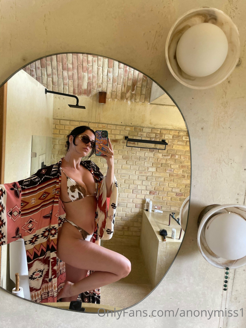 Photo by anonymiss1 published on November 24,2023 03:43:30 - BestThots