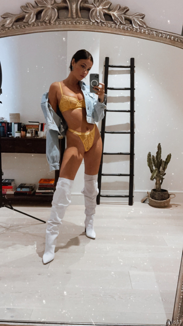 Photo by anonymiss1 published on November 24,2023 03:45:39 - BestThots