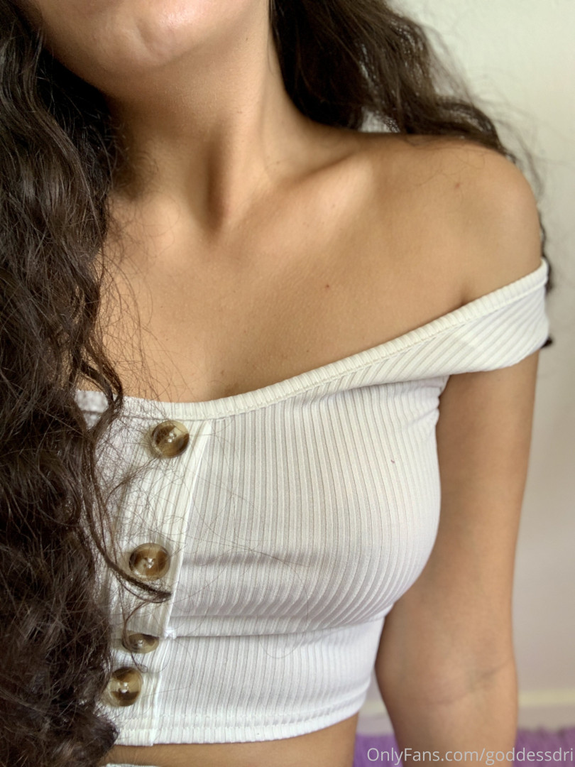 Photo by goddessdri published on June 19,2023 03:47:05 - BestThots