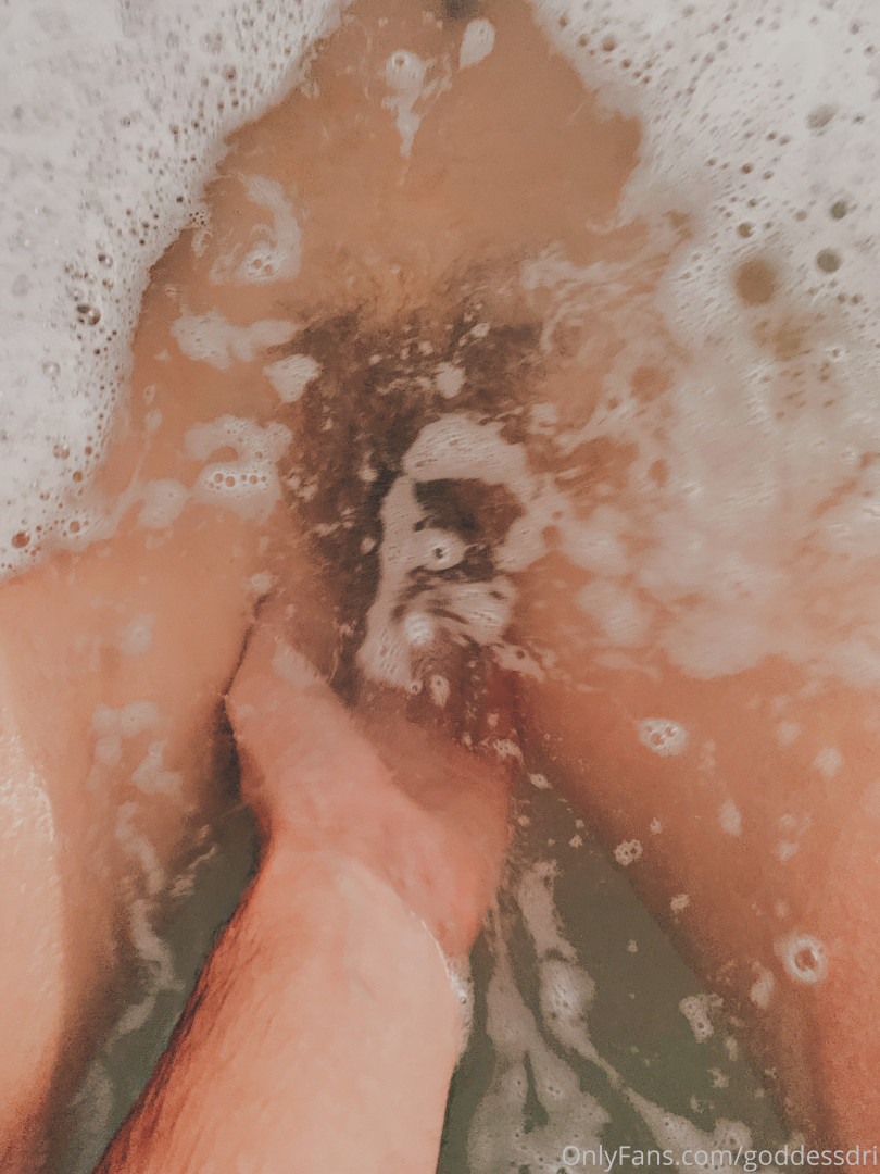 Photo by goddessdri published on June 19,2023 03:47:40 - BestThots