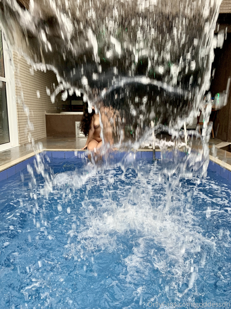 Photo by goddessdri published on June 19,2023 03:51:07 - BestThots