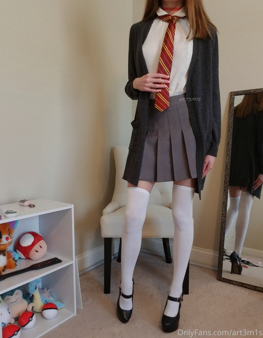 Photo by nicolessecret published on June 29,2023 19:07:34 - BestThots