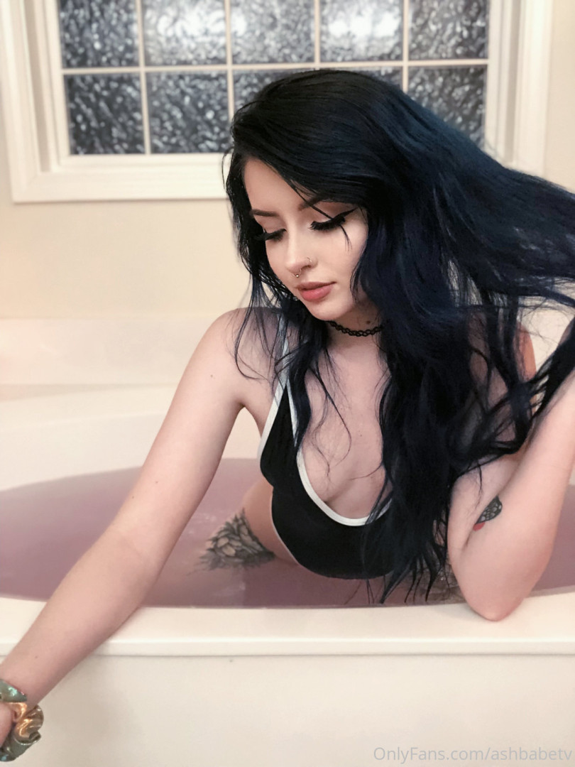 Photo by ashbabetv published on July 24,2023 20:41:59 - BestThots