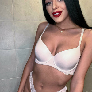 hannahswane #2047630