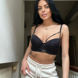 hannahswane #2047633