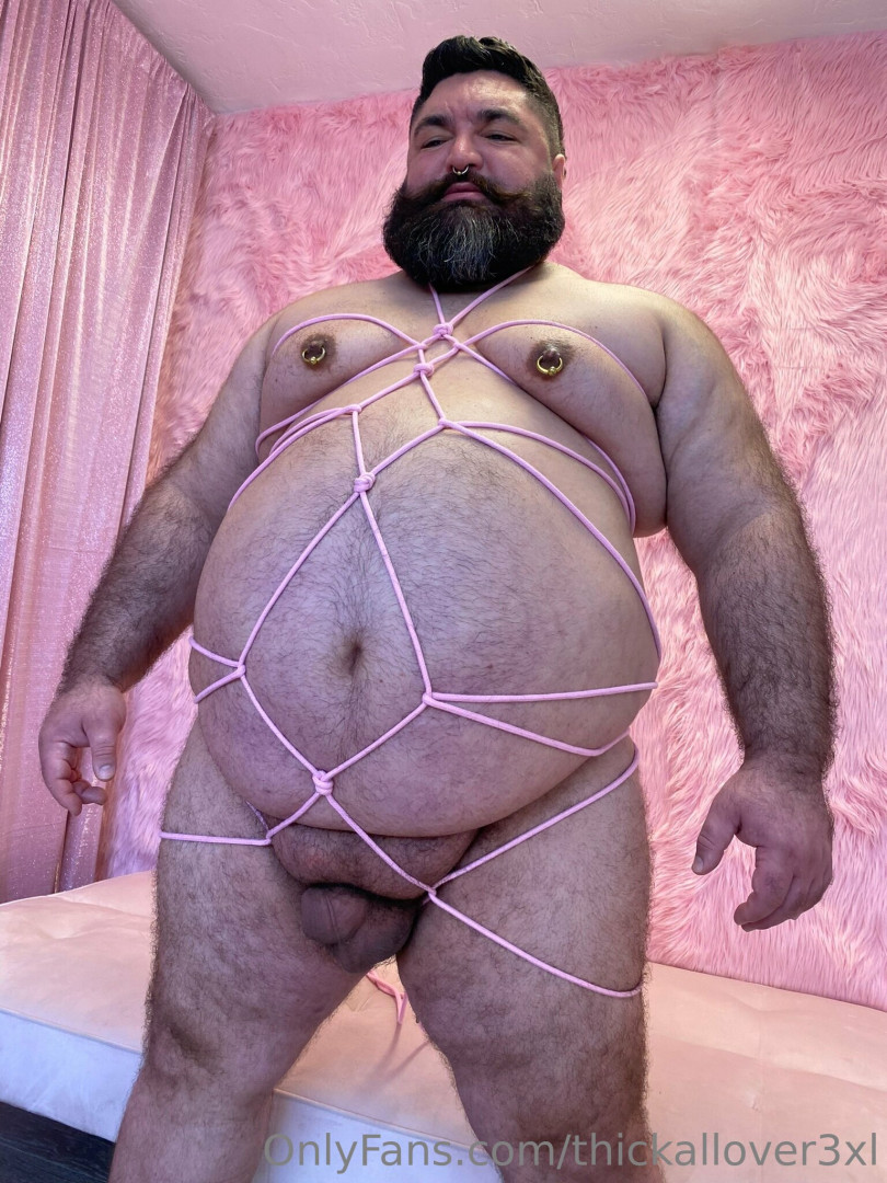 Photo by thickallover3xl published on May 16,2023 19:20:04 - BestThots