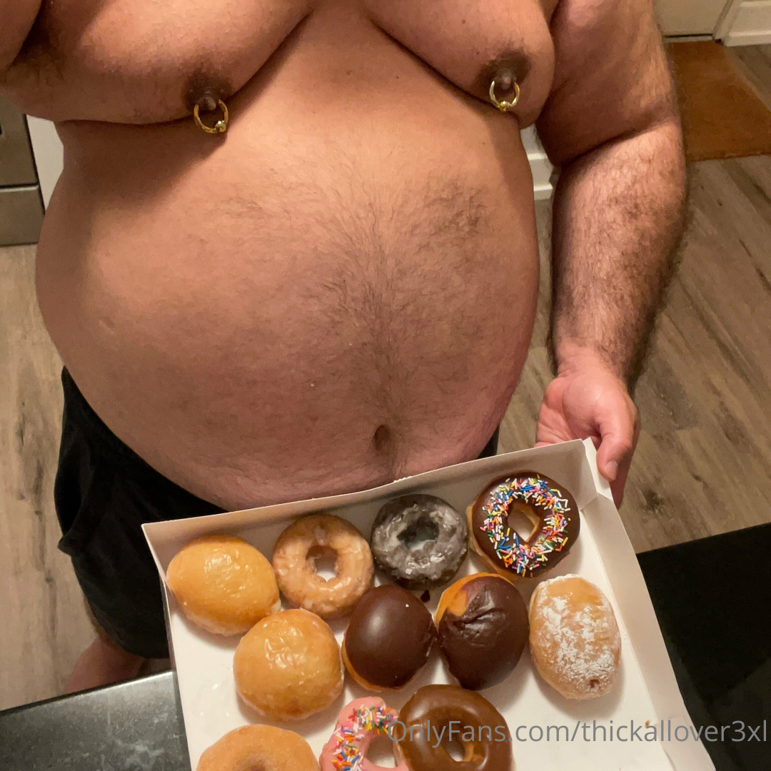 Photo by thickallover3xl published on May 16,2023 19:20:39 - BestThots