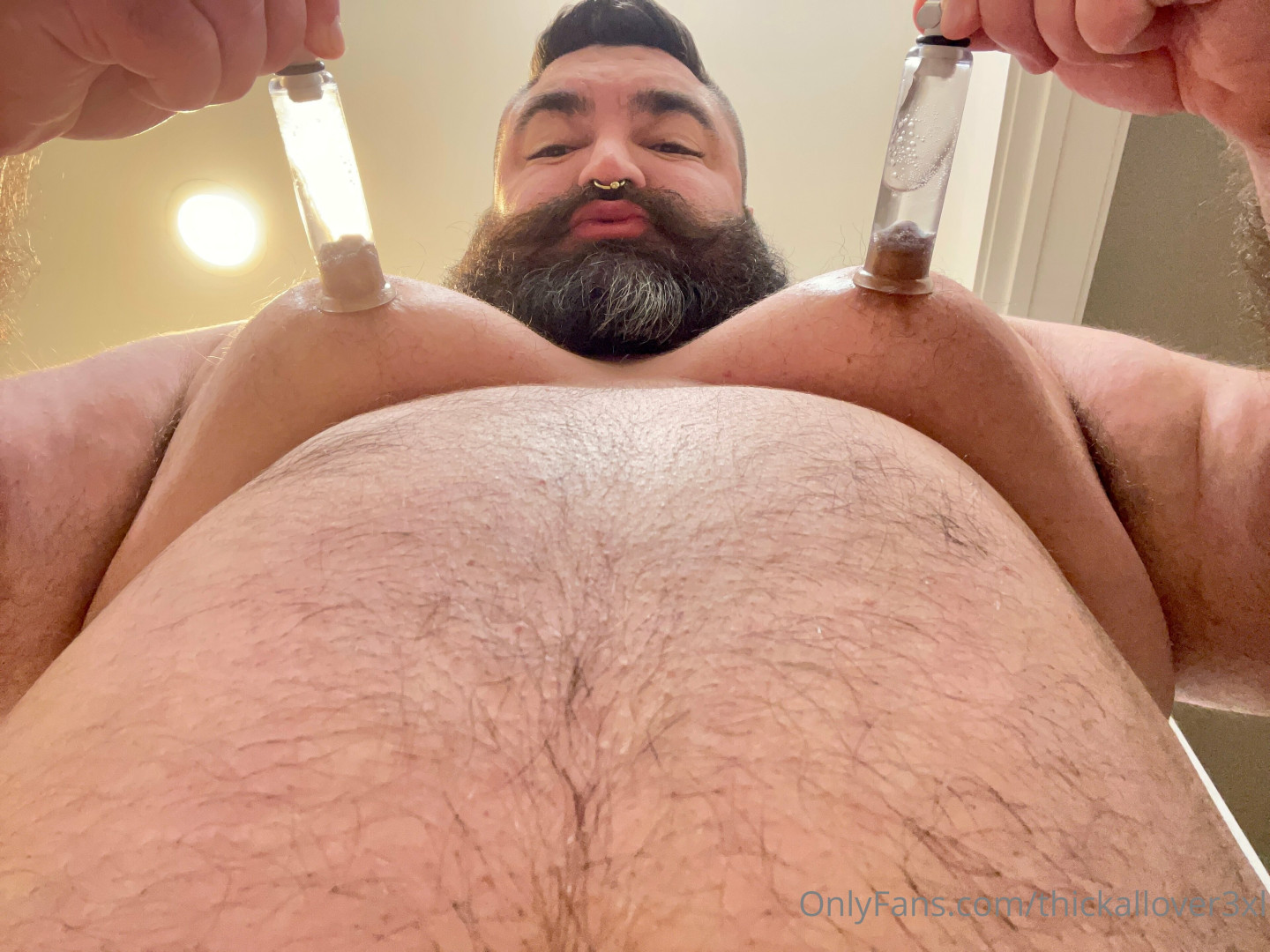 Photo by thickallover3xl published on May 16,2023 19:21:04 - BestThots