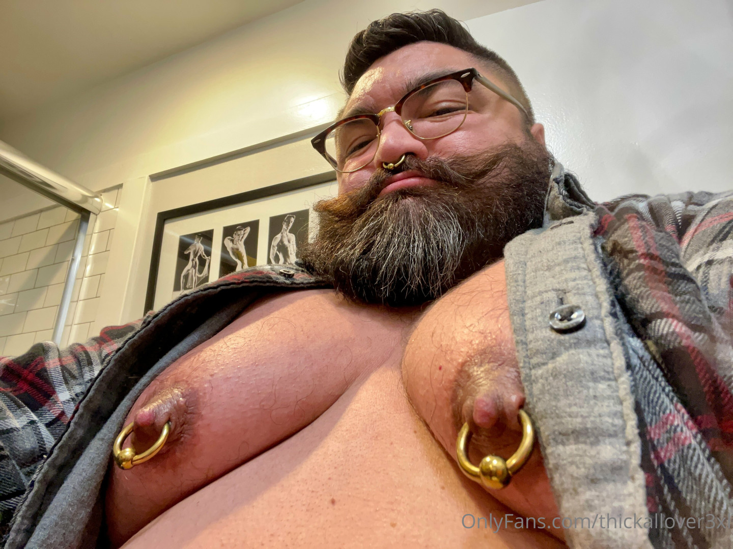 Photo by thickallover3xl published on May 16,2023 19:21:49 - BestThots