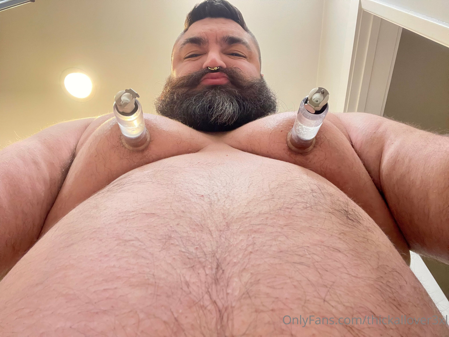 Photo by thickallover3xl published on May 16,2023 19:22:02 - BestThots