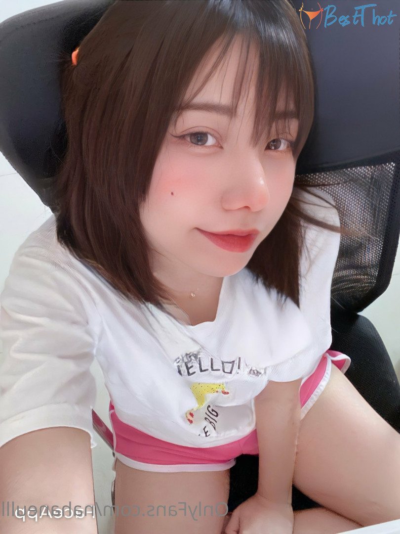 Photo by nahaneulll published on December 15,2024 21:07:47 - BestThots