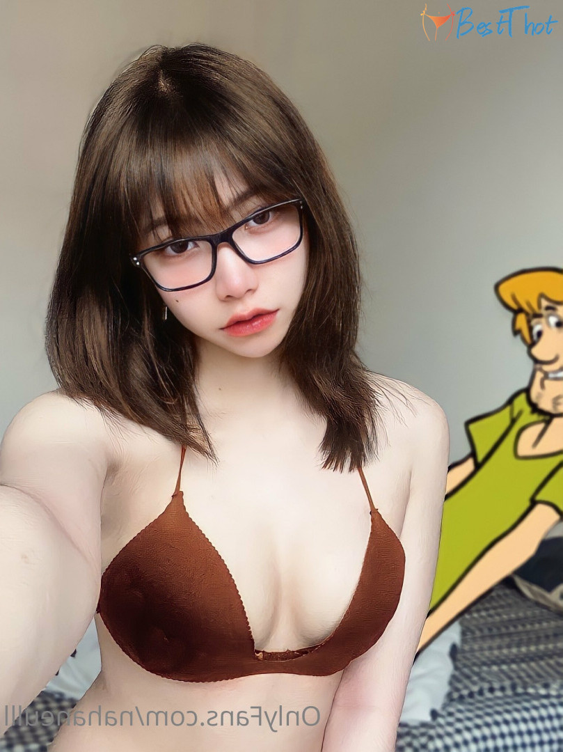 Photo by nahaneulll published on December 15,2024 23:04:24 - BestThots