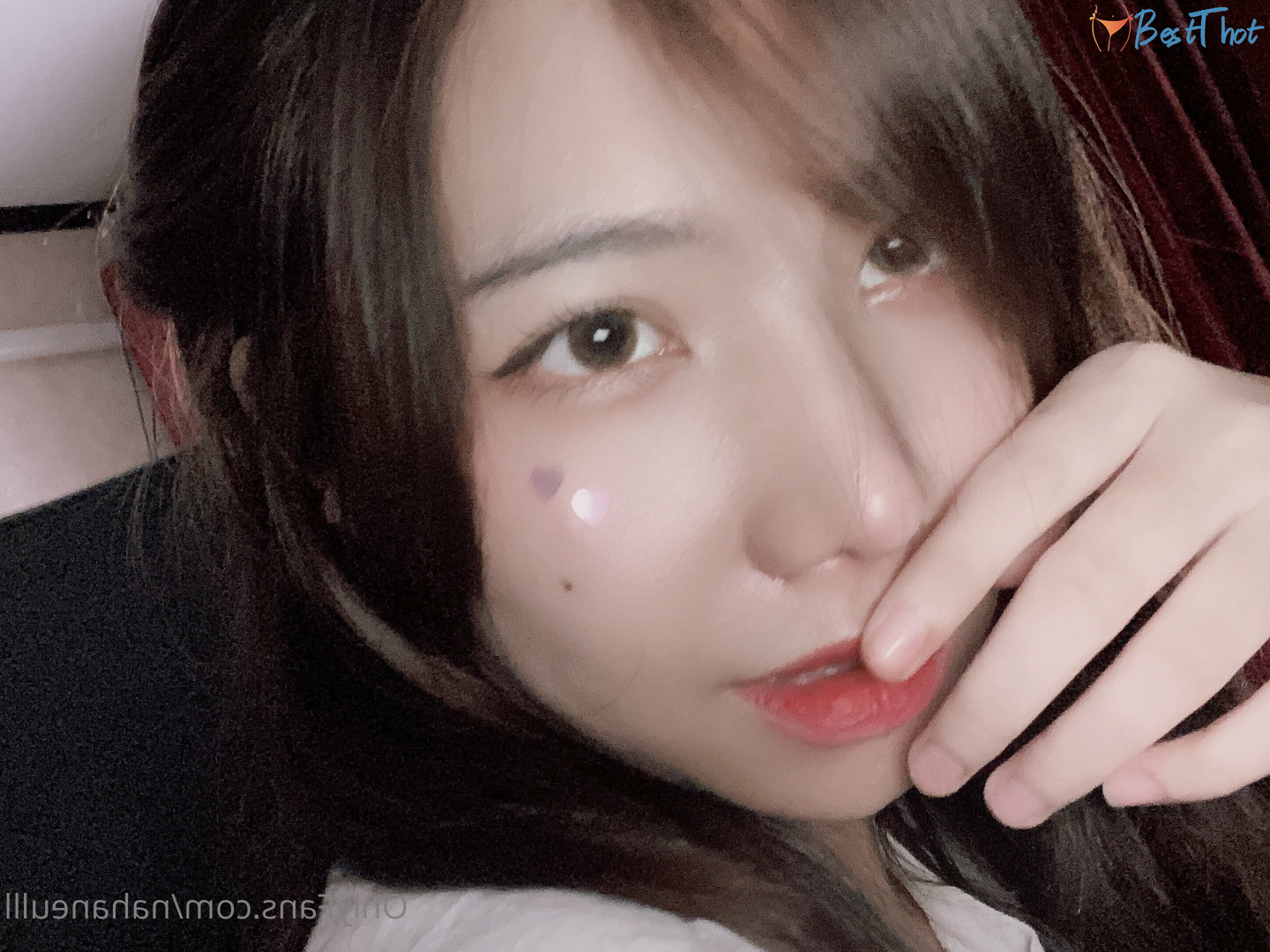 Photo by nahaneulll published on December 16,2024 00:05:42 - BestThots