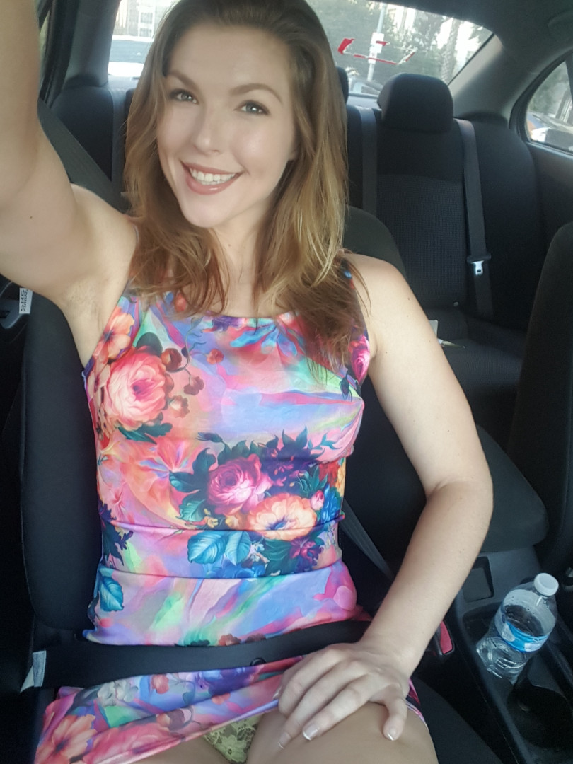 Photo by ellanovaxxx published on October 11,2023 20:40:44 - BestThots