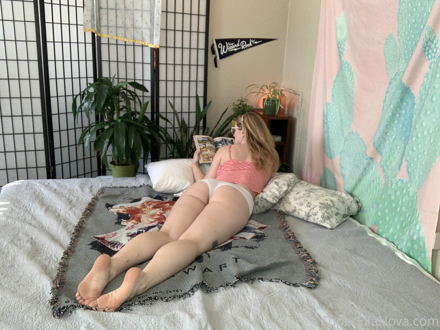 Photo by ellanovaxxx published on October 12,2023 01:06:31 - BestThots