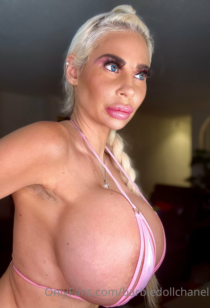 Photo by barbiedollchanel published on December 9,2023 20:11:46 - BestThots