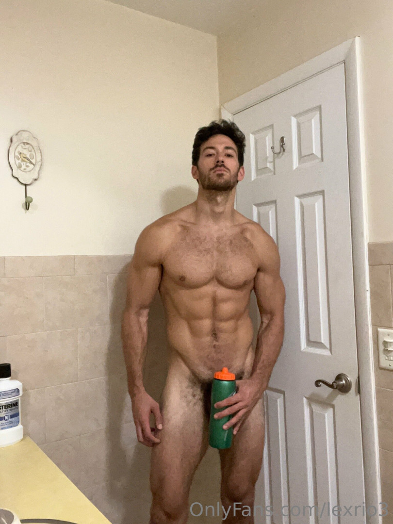Photo by lexrio3 published on July 27,2023 15:40:19 - BestThots