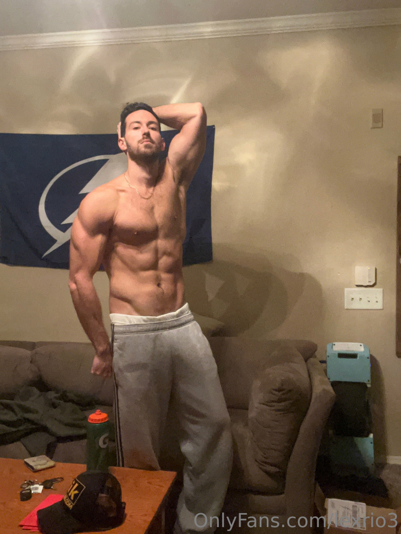 Photo by lexrio3 published on July 27,2023 15:46:16 - BestThots