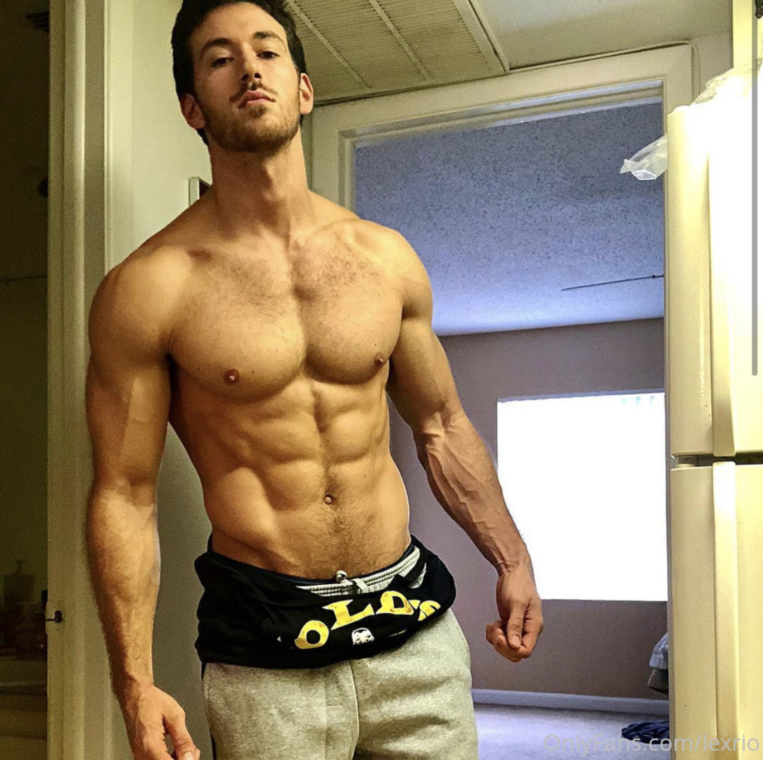 Photo by lexrio3 published on July 27,2023 15:46:46 - BestThots