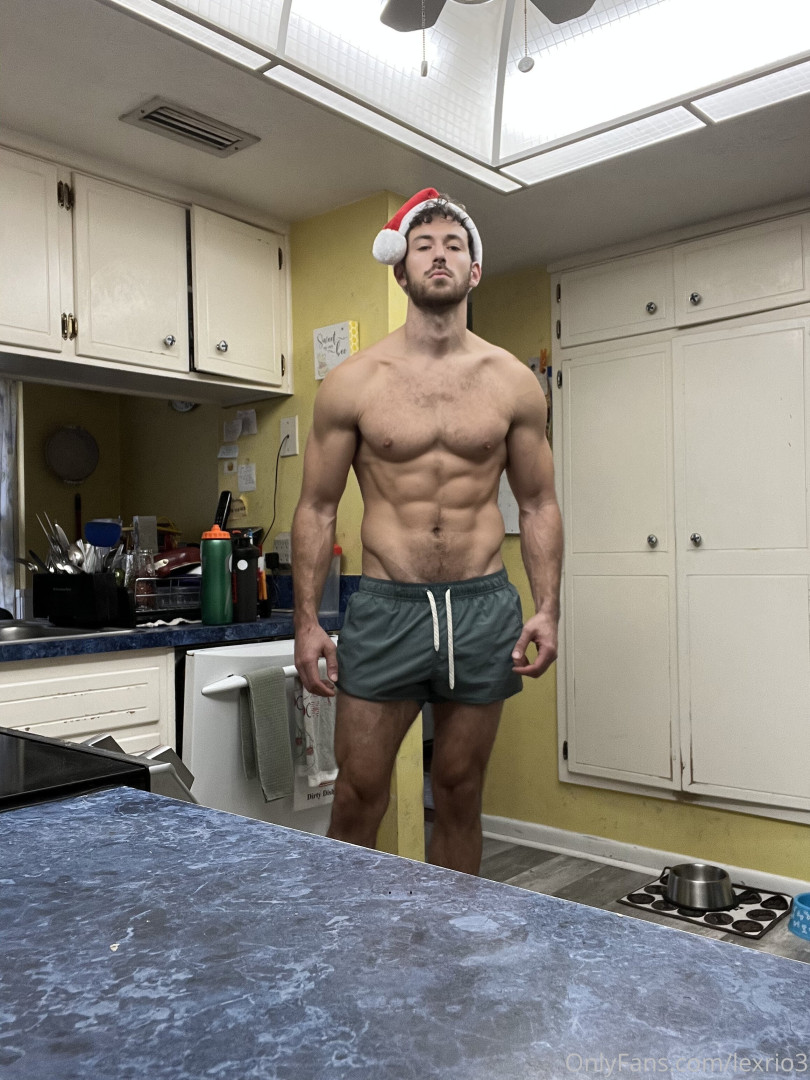 Photo by lexrio3 published on July 27,2023 15:47:01 - BestThots