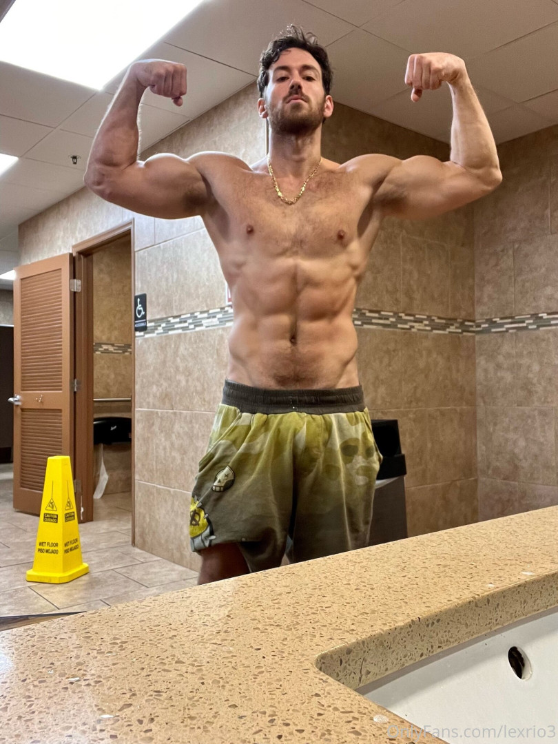 Photo by lexrio3 published on July 27,2023 15:47:37 - BestThots