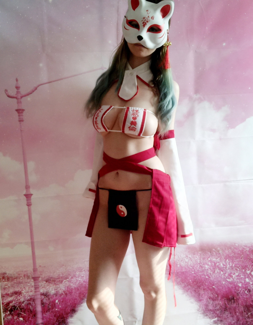 Photo by b-kitty published on November 29,2023 01:15:30 - BestThots