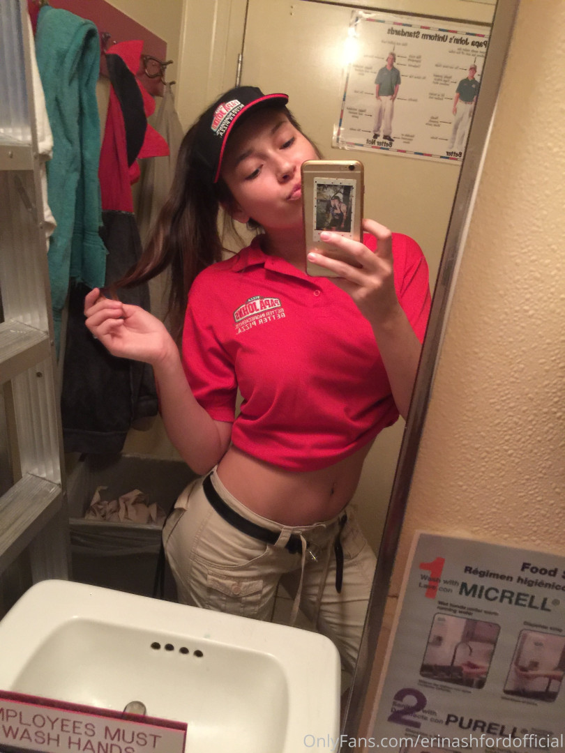 Photo by erinashford published on October 24,2023 20:25:24 - BestThots